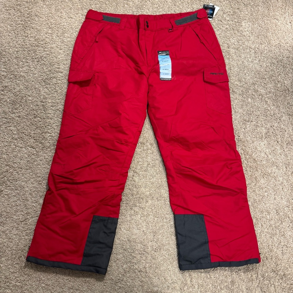 506. NWT Arctix Men's‎ Red Cargo Pants (XXL/32” inseam)